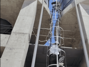 致敬戰(zhàn)斗在寧夏YGM175生產(chǎn)線的不畏高溫安裝人員！