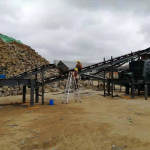 如何提高履帶移動(dòng)反擊式破碎站產(chǎn)能? 7 移动破碎站现场应用及价格