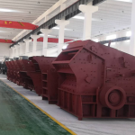 復合破碎機常見故障的解決方案:軸承與錘頭問題的應對策略 3 反击式破碎机的破碎原理、结构特点及应用