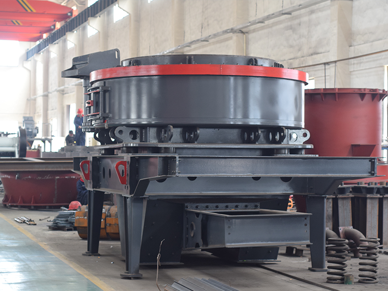 青石制砂機(jī)設(shè)備介紹|性能|價(jià)格 2 青石制砂机设备介绍|性能|价格 - 丁博重工(images 1)